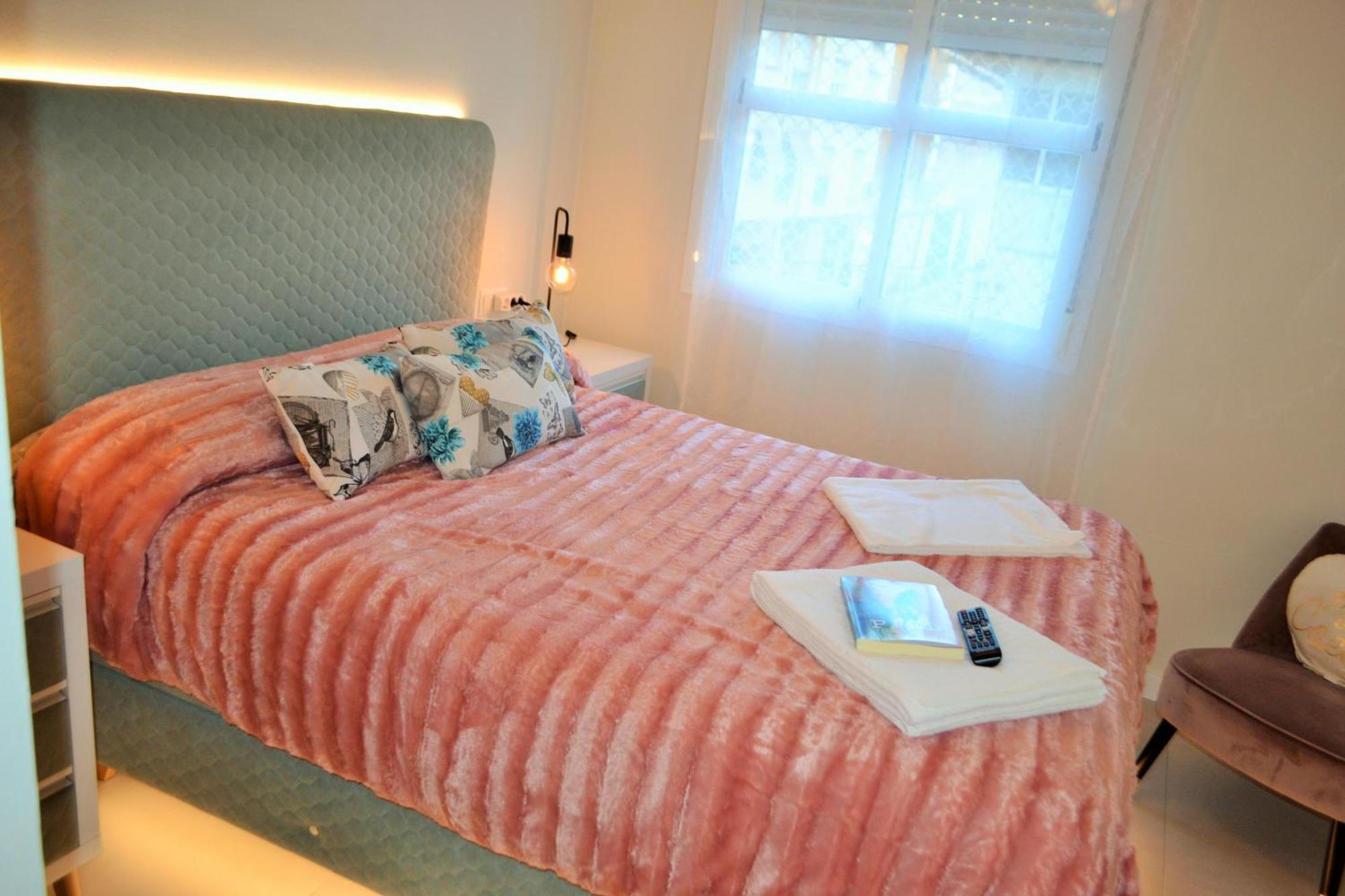 Apartamentos Garage Centro Malaga Zewnętrze zdjęcie